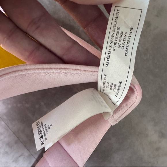 Lululemon Athletica Translucent Visor
Strawberry Milkshake / Orange OS - Picture 10 of 11